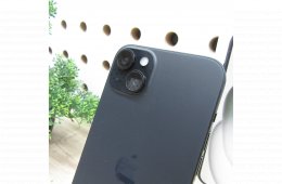 Apple iPhone 15 Plus 128GB Black használt szép állapot 90% akku 6 hónap garancia