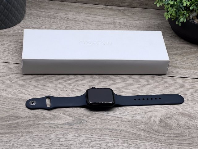 Hibátlan Apple Watch s9 Midnight 45mm 2 ÉV Garanciával 100%