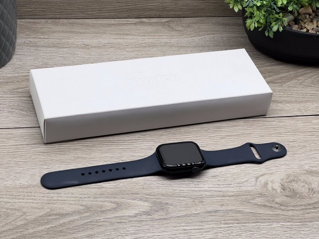 Hibátlan Apple Watch s9 Midnight 45mm 2 ÉV Garanciával 100%