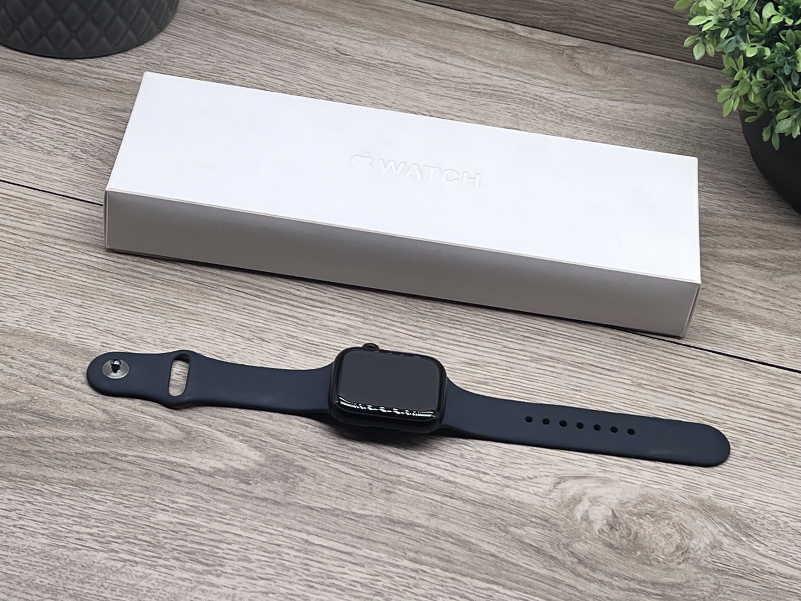 Hibátlan Apple Watch s9 Midnight 45mm 2 ÉV Garanciával 100%