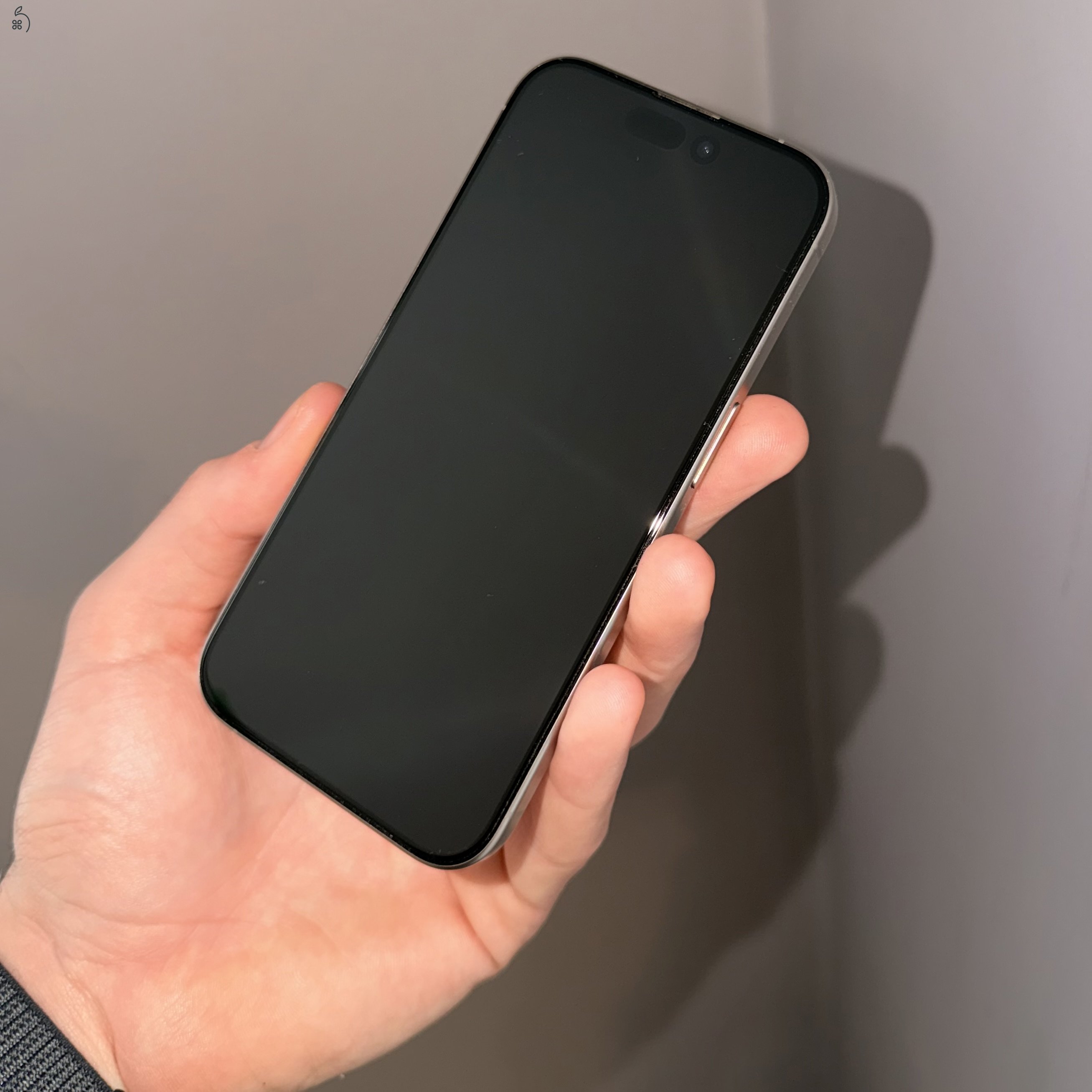 iPhone 15 pro 256gb natúr titán