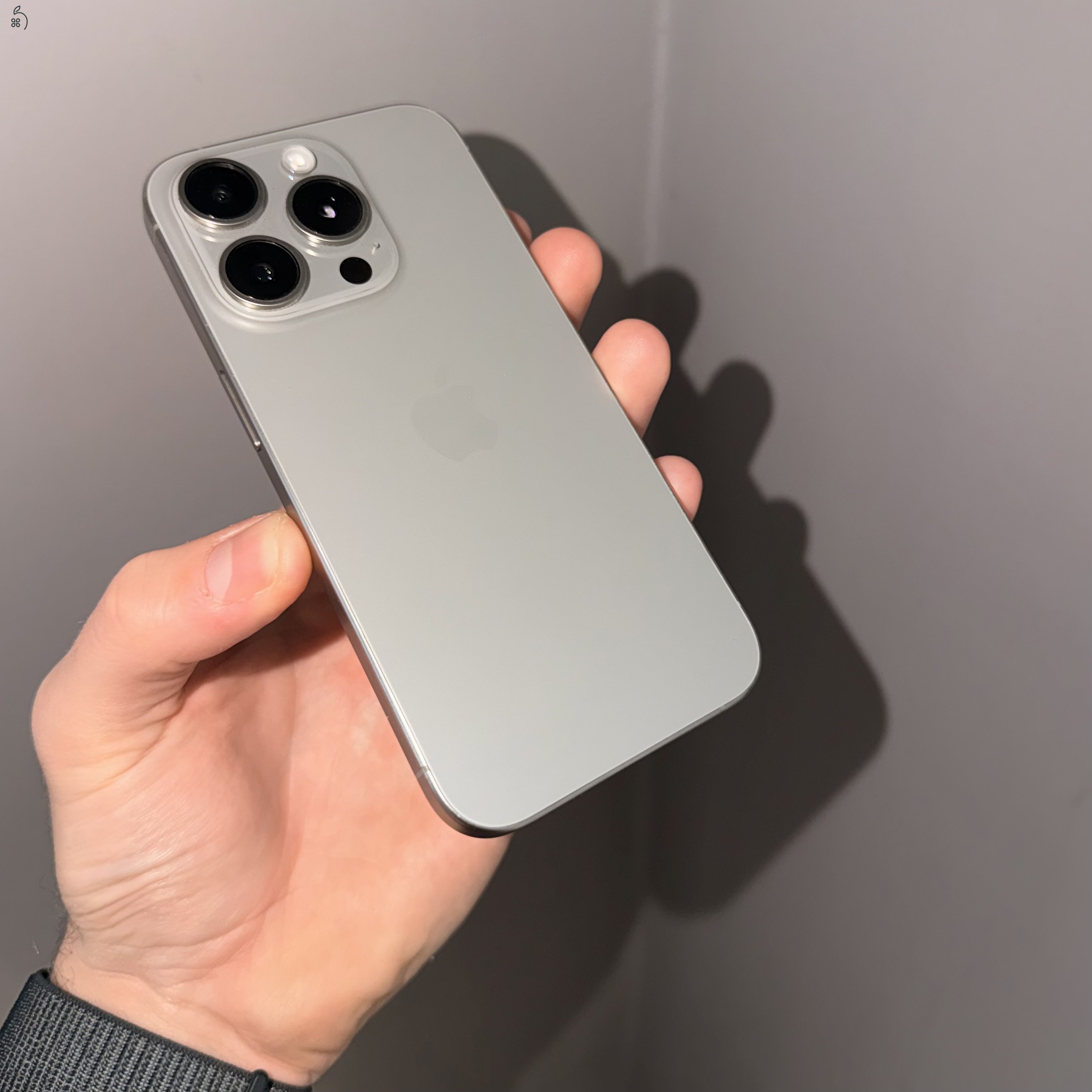 iPhone 15 pro 256gb natúr titán