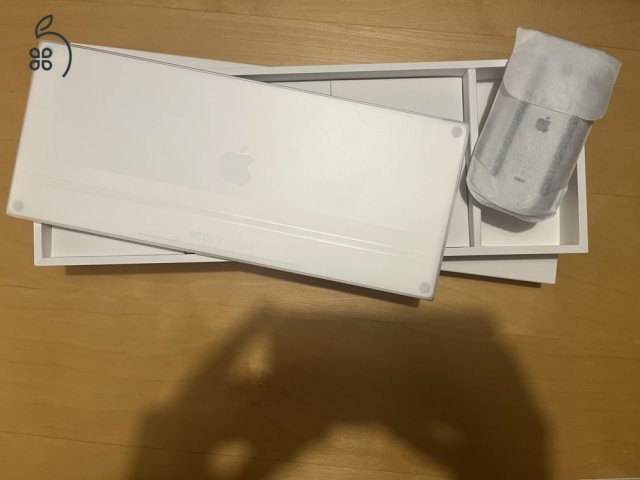 Apple Magic Keyboard új, fóliás