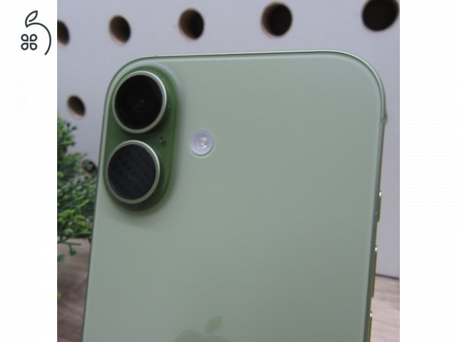 Apple iPhone 17 256GB Sage használt újszerű 100% akku 32 ciklus Apple garancia 2027.01.06-ig