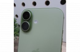 Apple iPhone 17 256GB Sage használt újszerű 100% akku 32 ciklus Apple garancia 2027.01.06-ig