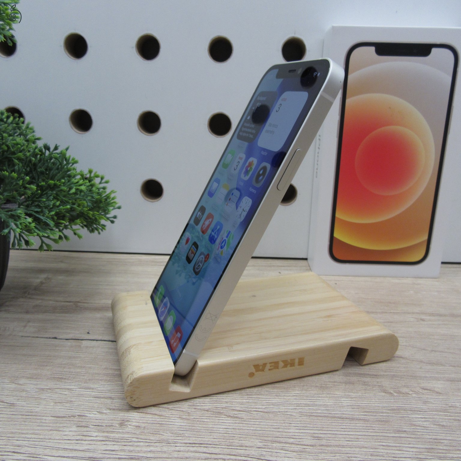 Apple iPhone 12 128GB White használt karcmentes 100% akku 6 hónap garancia