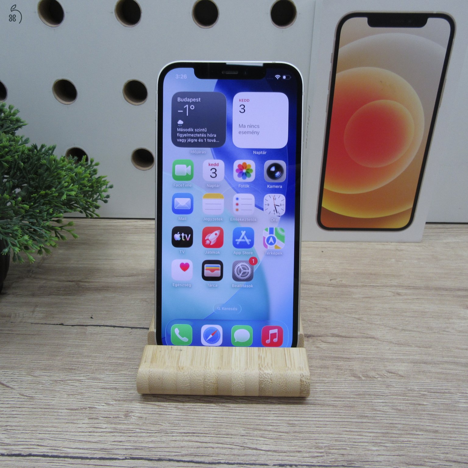 Apple iPhone 12 128GB White használt karcmentes 100% akku 6 hónap garancia