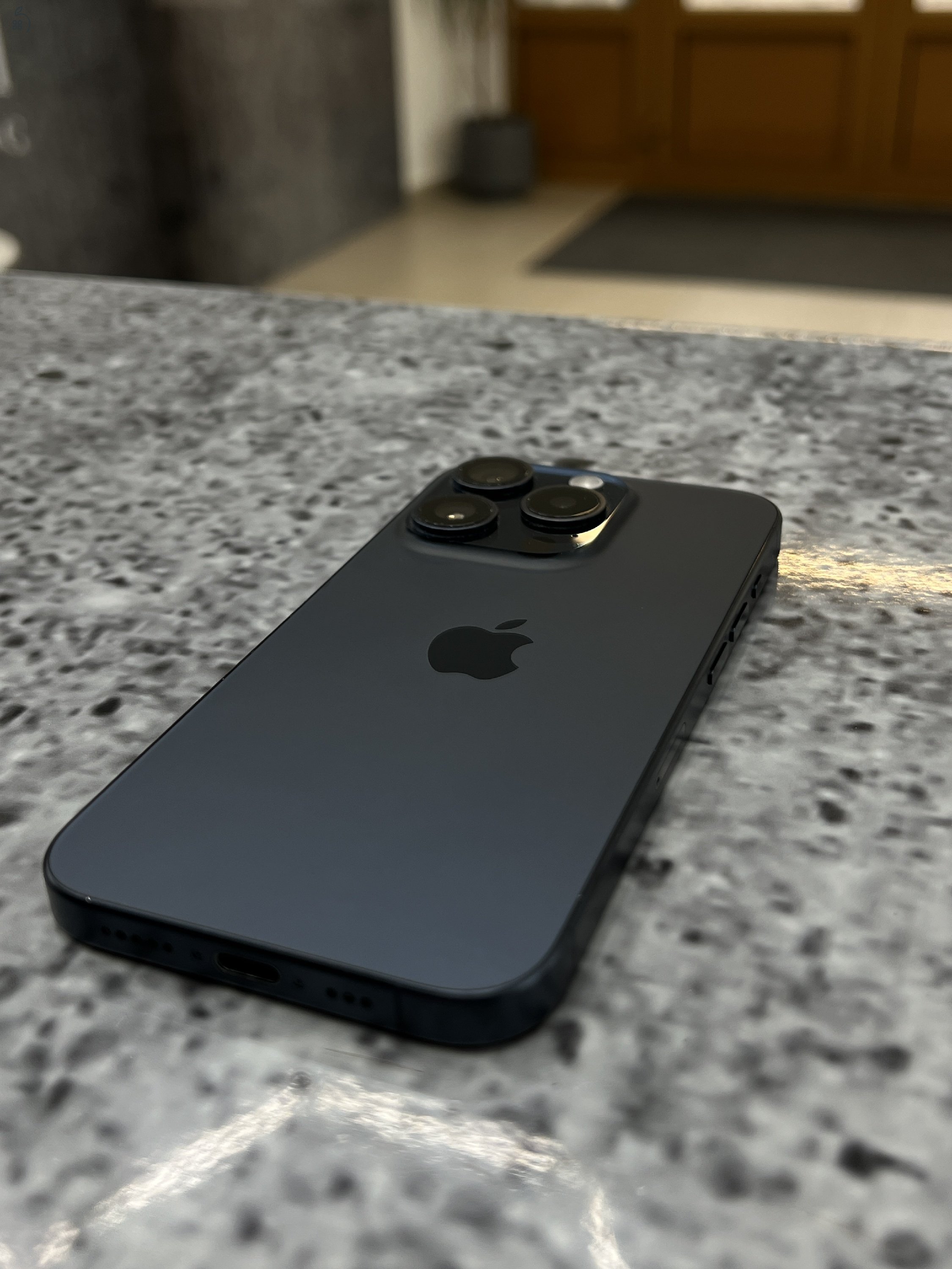 Eladó iphone 15 pro