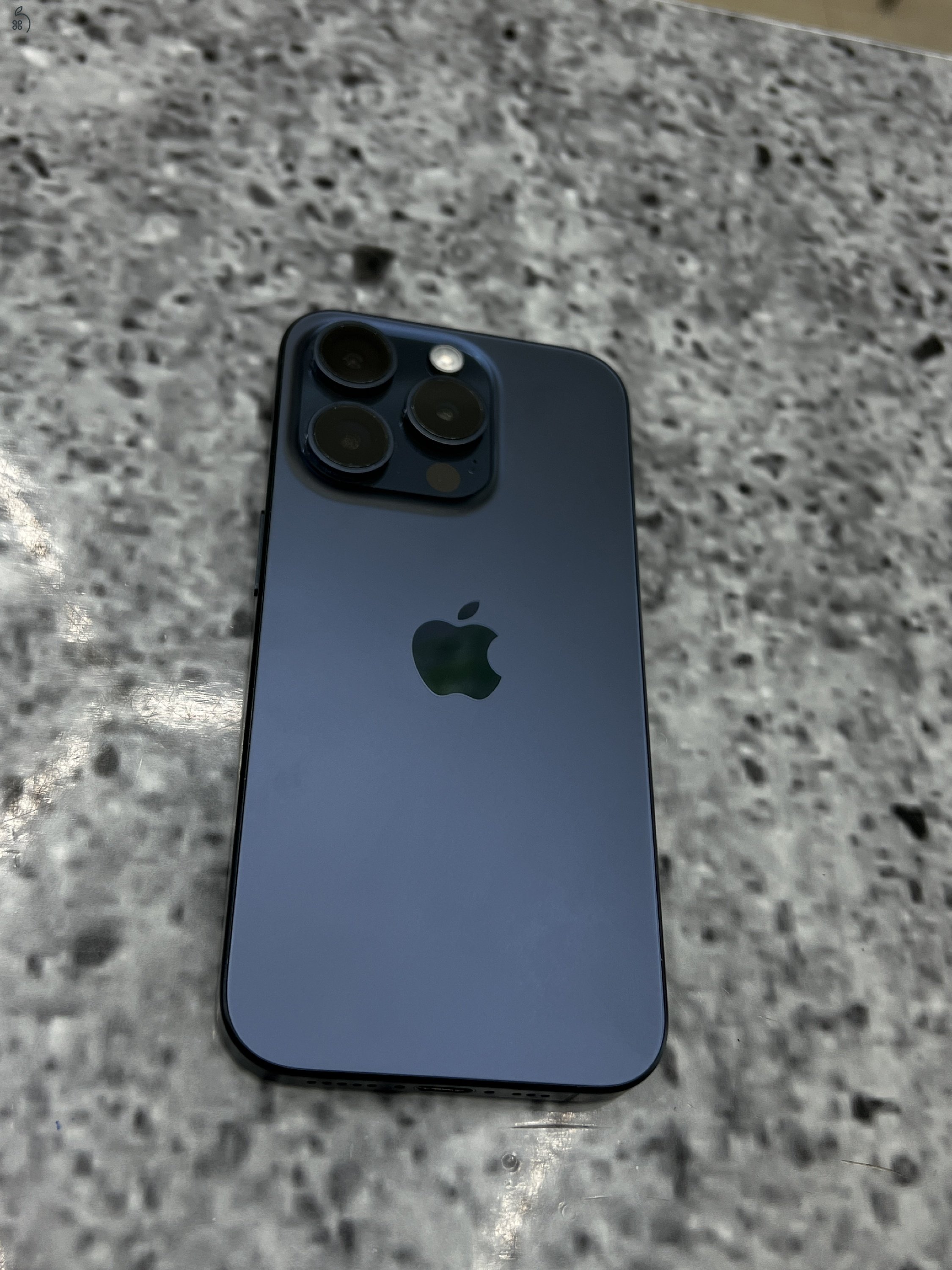 Eladó iphone 15 pro