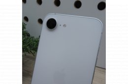 Apple iPhone 16e 128GB White használt újszerű 100% akku 83 ciklus garanciás 2026.10.26-ig