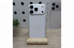 Apple iPhone 17 Pro 256GB Silver használt újszerű 100% akku 72 ciklus garanciás 2026.11.24-ig