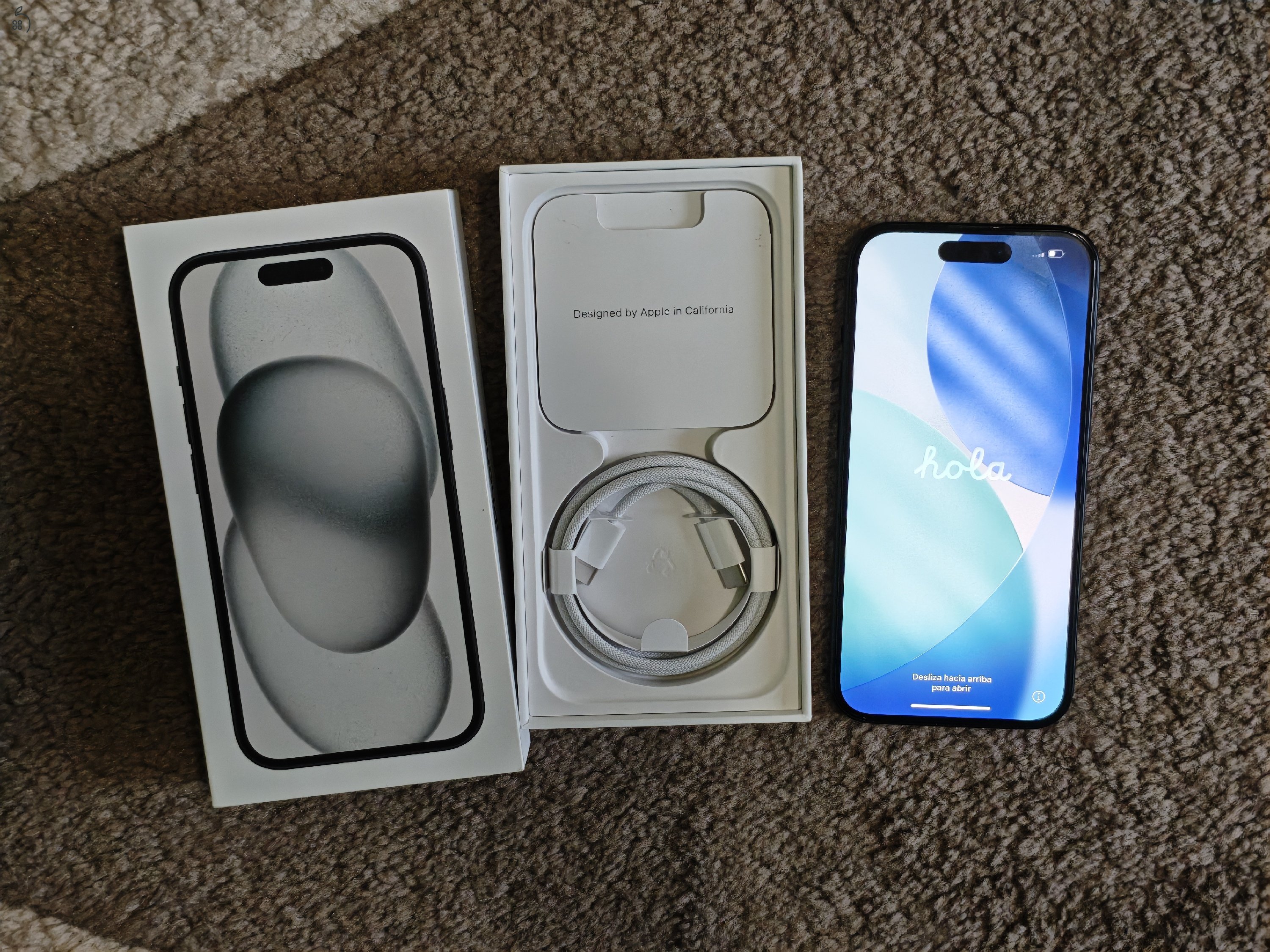 iPhone 15 256GB Fekete 88% akku