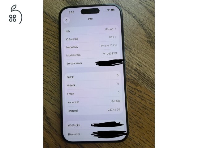 Eladó iPhone 15 Pro  - 256 GB - Blue Titanium színben - ajándék tokkal