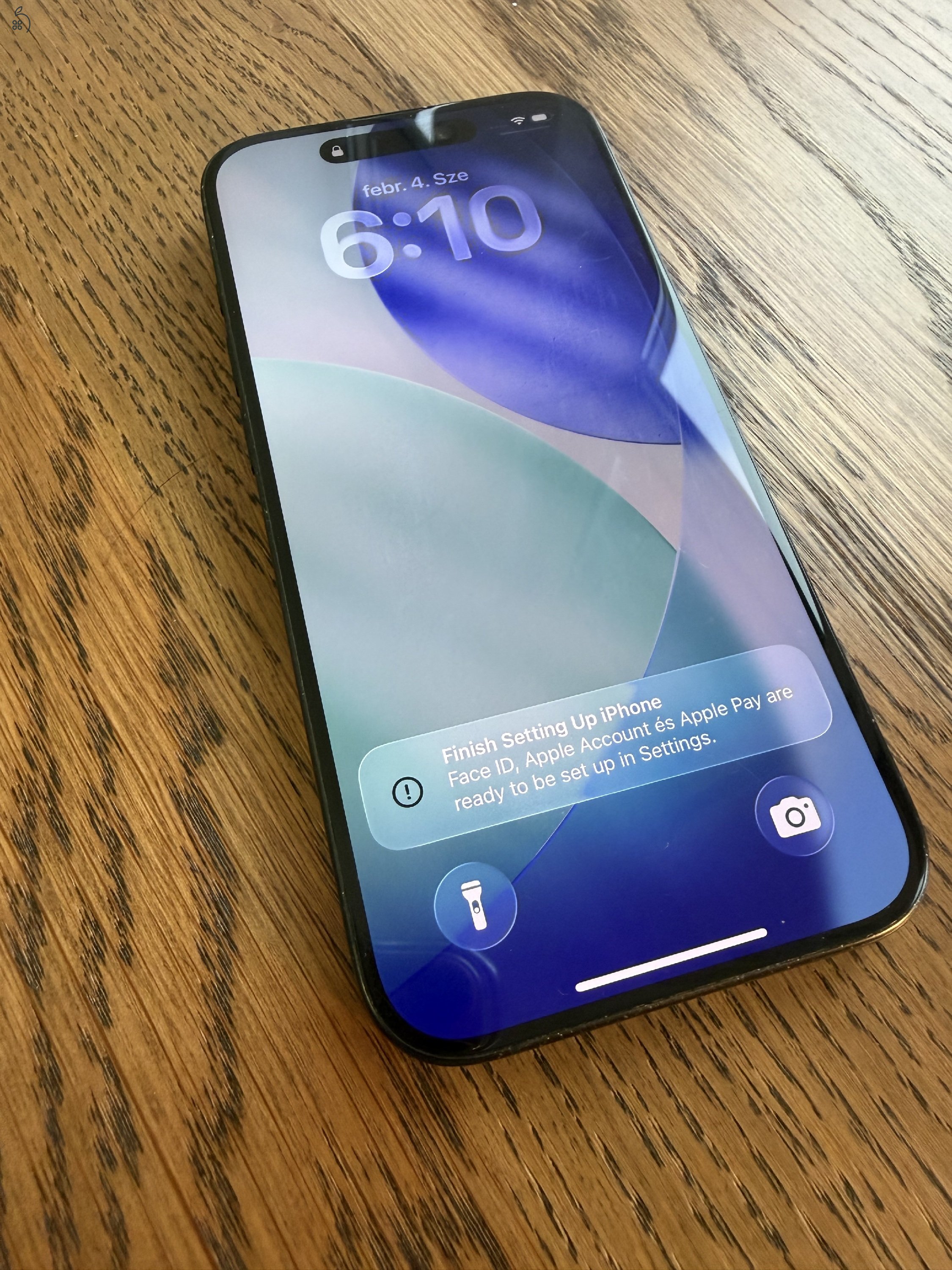 Eladó iPhone 15 Pro  - 256 GB - Blue Titanium színben - ajándék tokkal