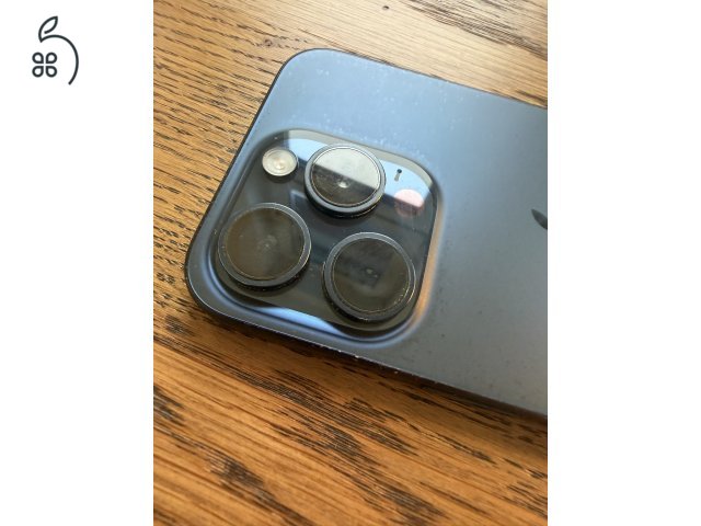 Eladó iPhone 15 Pro  - 256 GB - Blue Titanium színben - ajándék tokkal