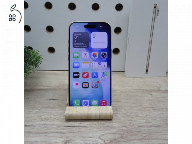 Apple iPhone Air 256GB Light Gold használt karcmentes 100% akku 2026.10.28-ig garanciás