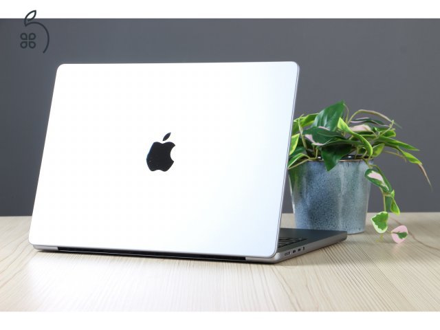 Apple Macbook Pro 14