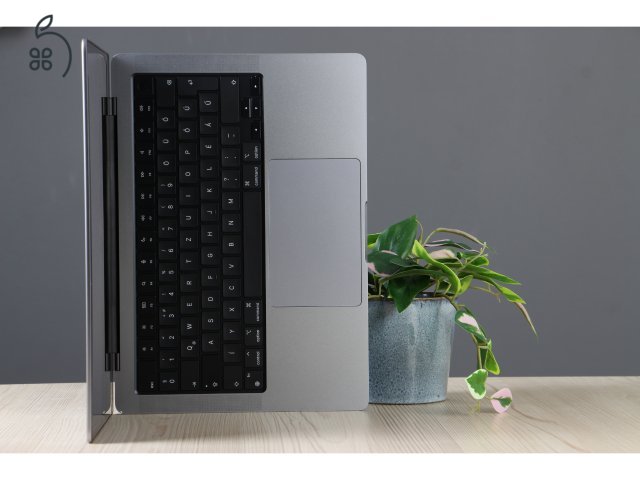 Apple Macbook Pro 14