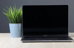 Apple Macbook Pro 13