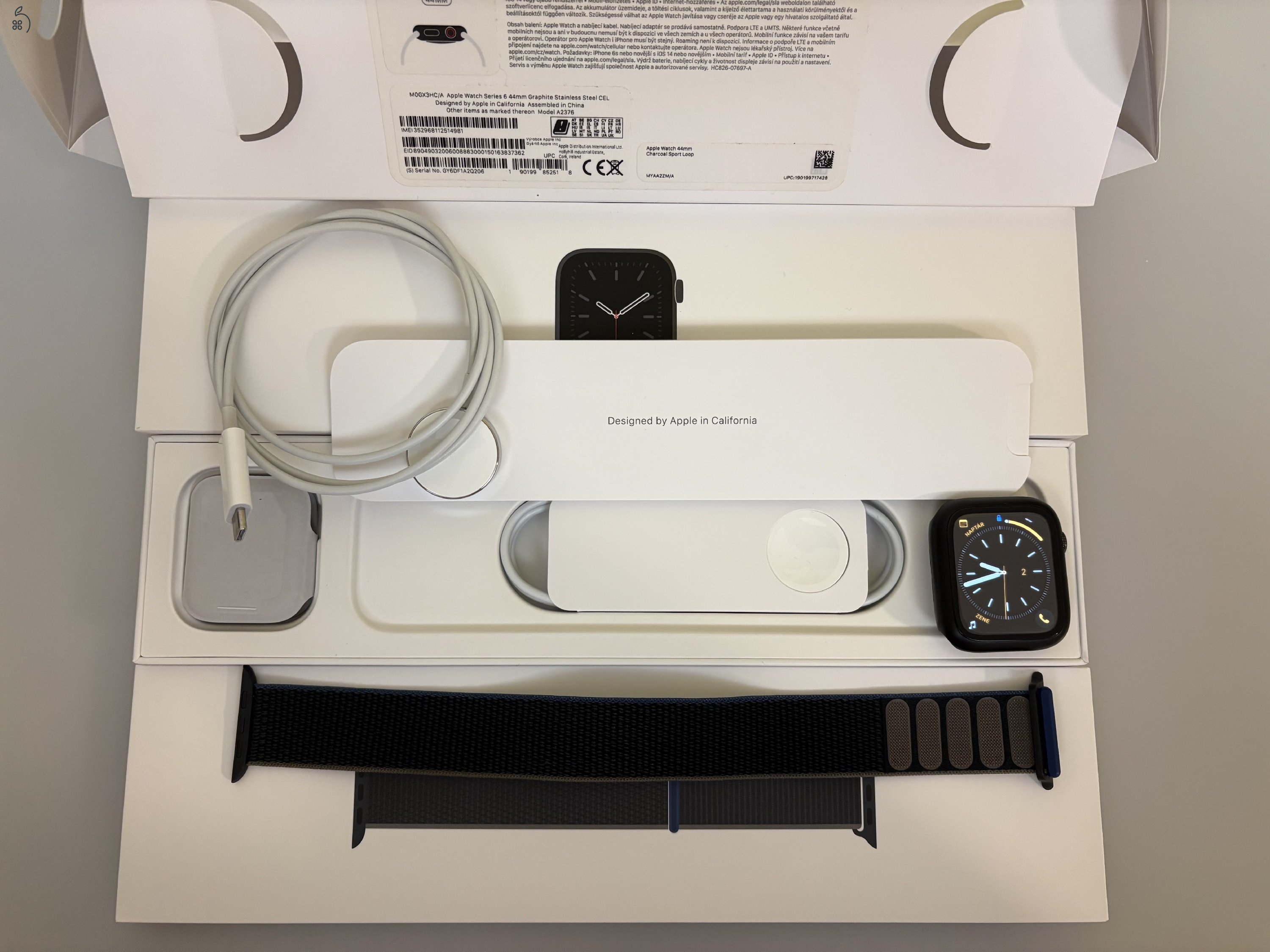Apple Watch Series 6 44 mm Cellular (eSIM) grafit színű rozsdamentes acél tok, újszerű állapotban, minden kiegészítővel