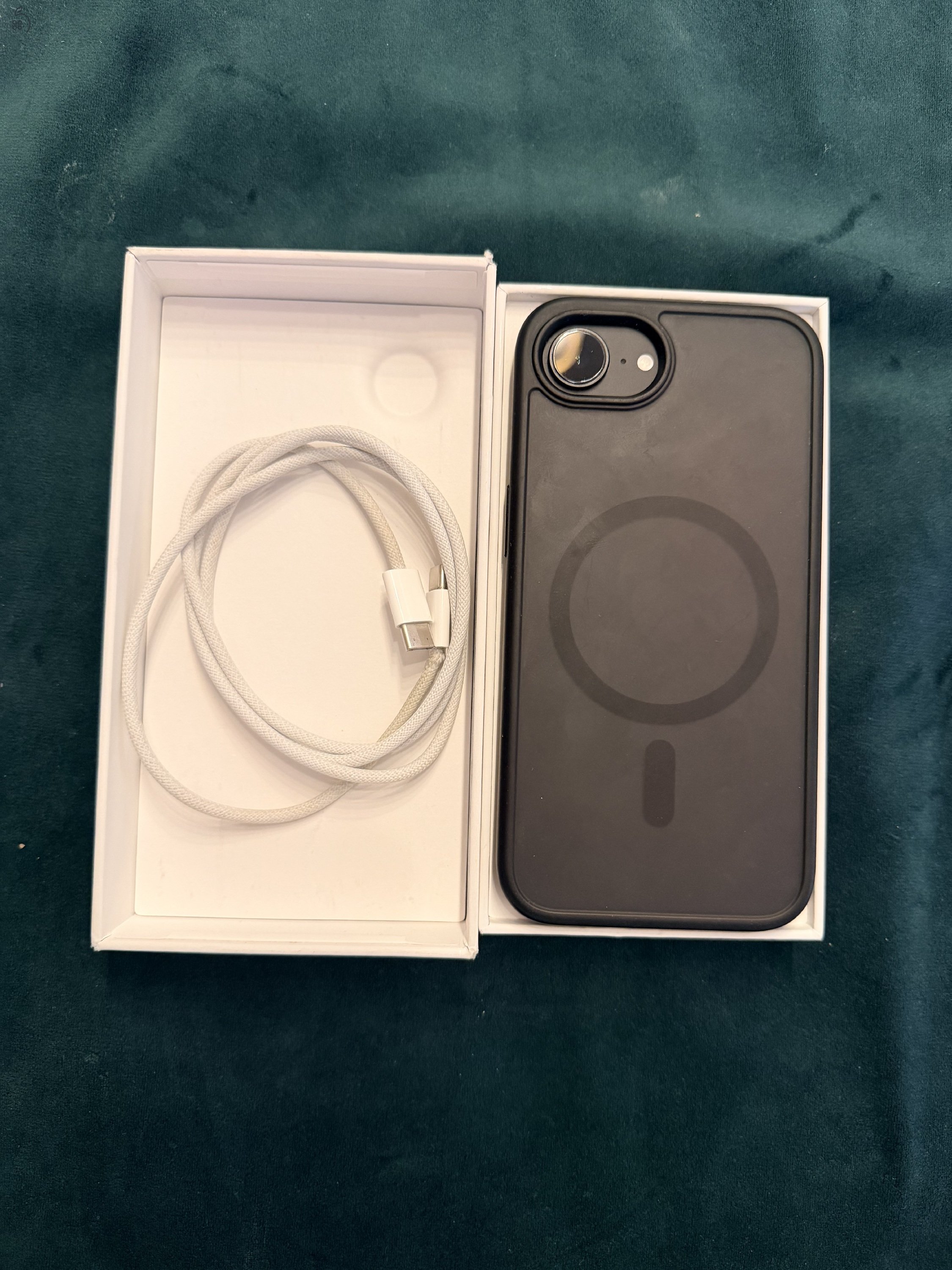 Garanciával iPhone 16e