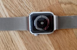 Hibátlan állapotú watch S4