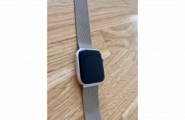 Hibátlan állapotú watch S4