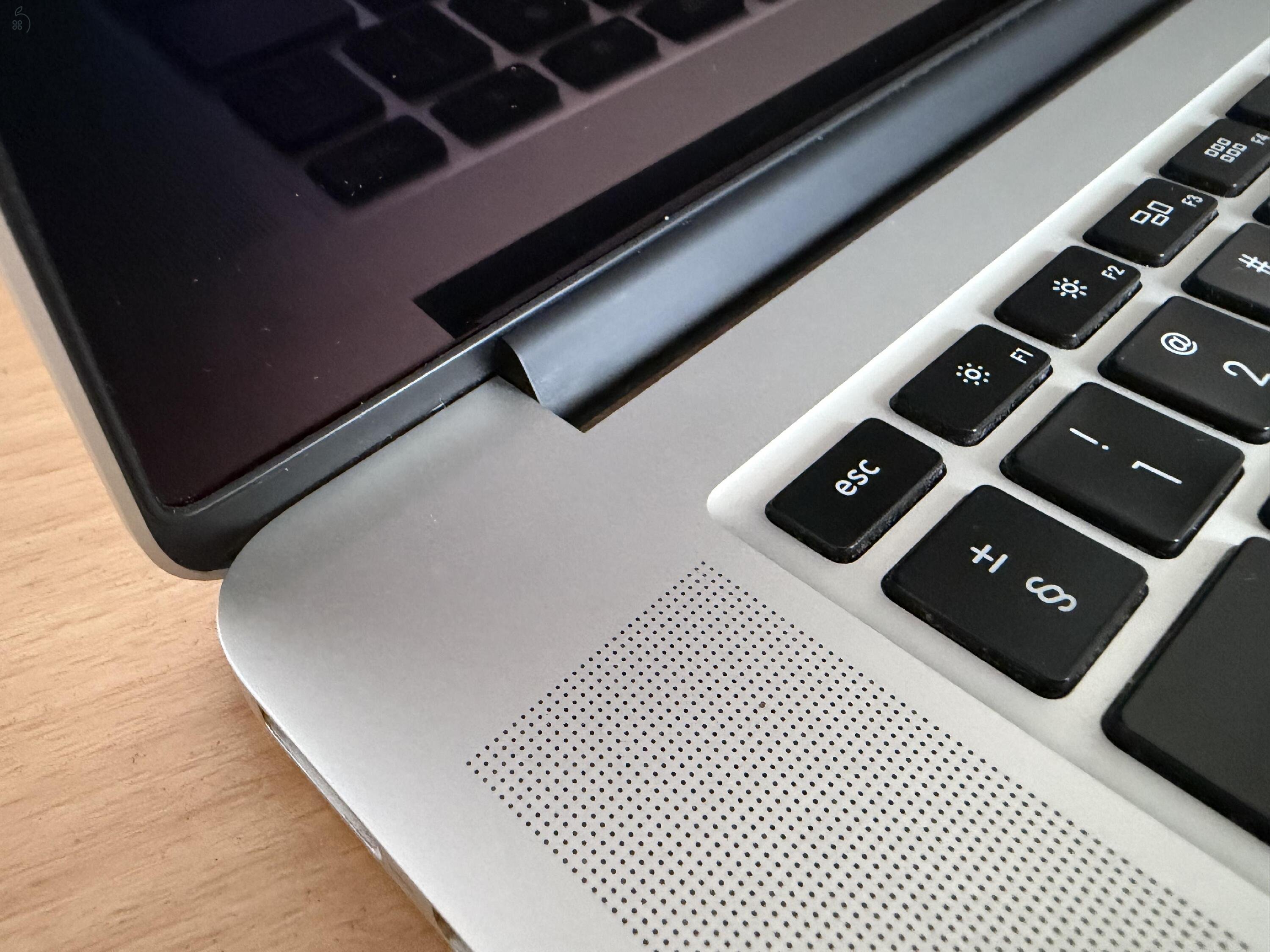 MacBook Pro Retina 15” Mid 2015