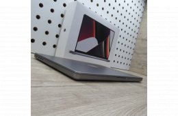 Apple MacBook Pro 14 (2021) 32GB/2TB használt, karcmentes – 90% akku (108 ciklus)
