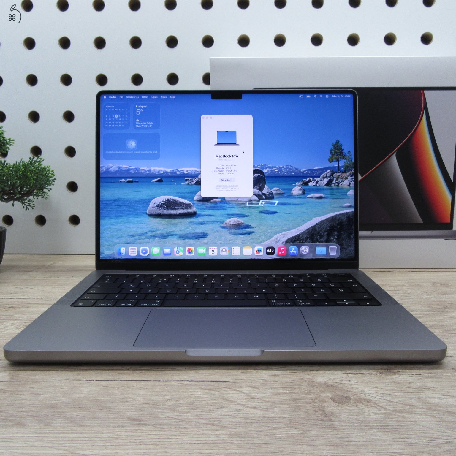 Apple MacBook Pro 14 (2021) 32GB/2TB használt, karcmentes – 90% akku (108 ciklus)