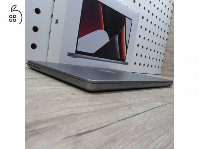 Apple MacBook Pro 14 (2021) 16GB / 1TB – használt, karcmentes – 83% akku