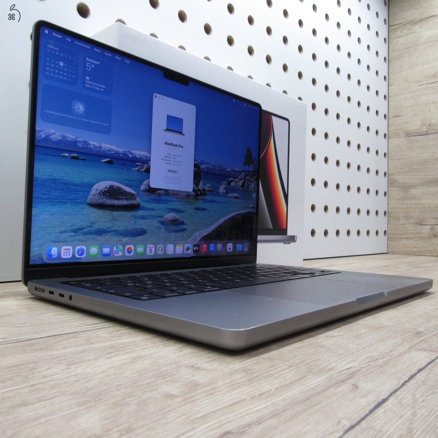 Apple MacBook Pro 14 (2021) 16GB / 1TB – használt, karcmentes – 83% akku