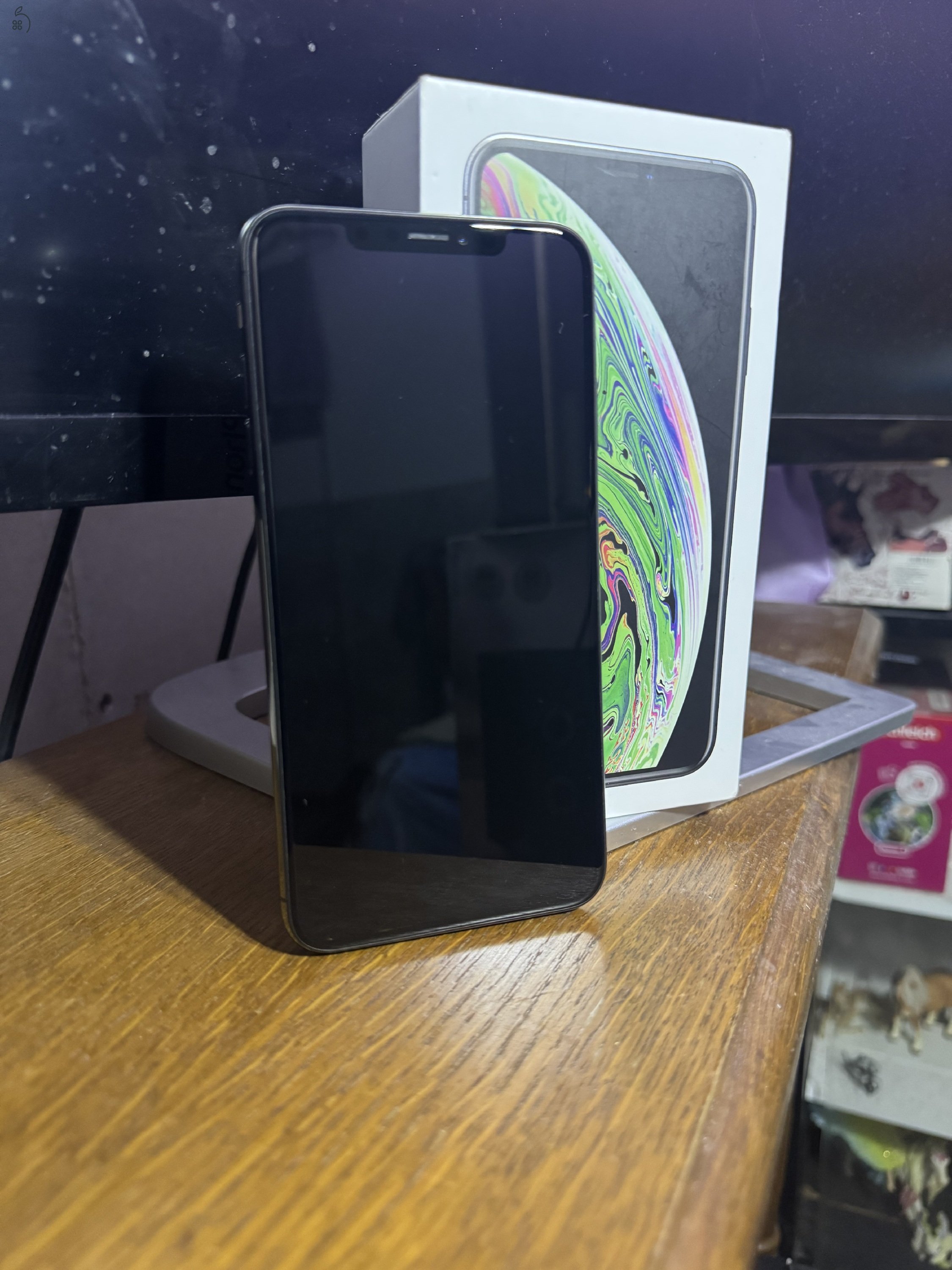 iPhone XS Max 64GB Fekete