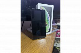 iPhone XS Max 64GB Fekete