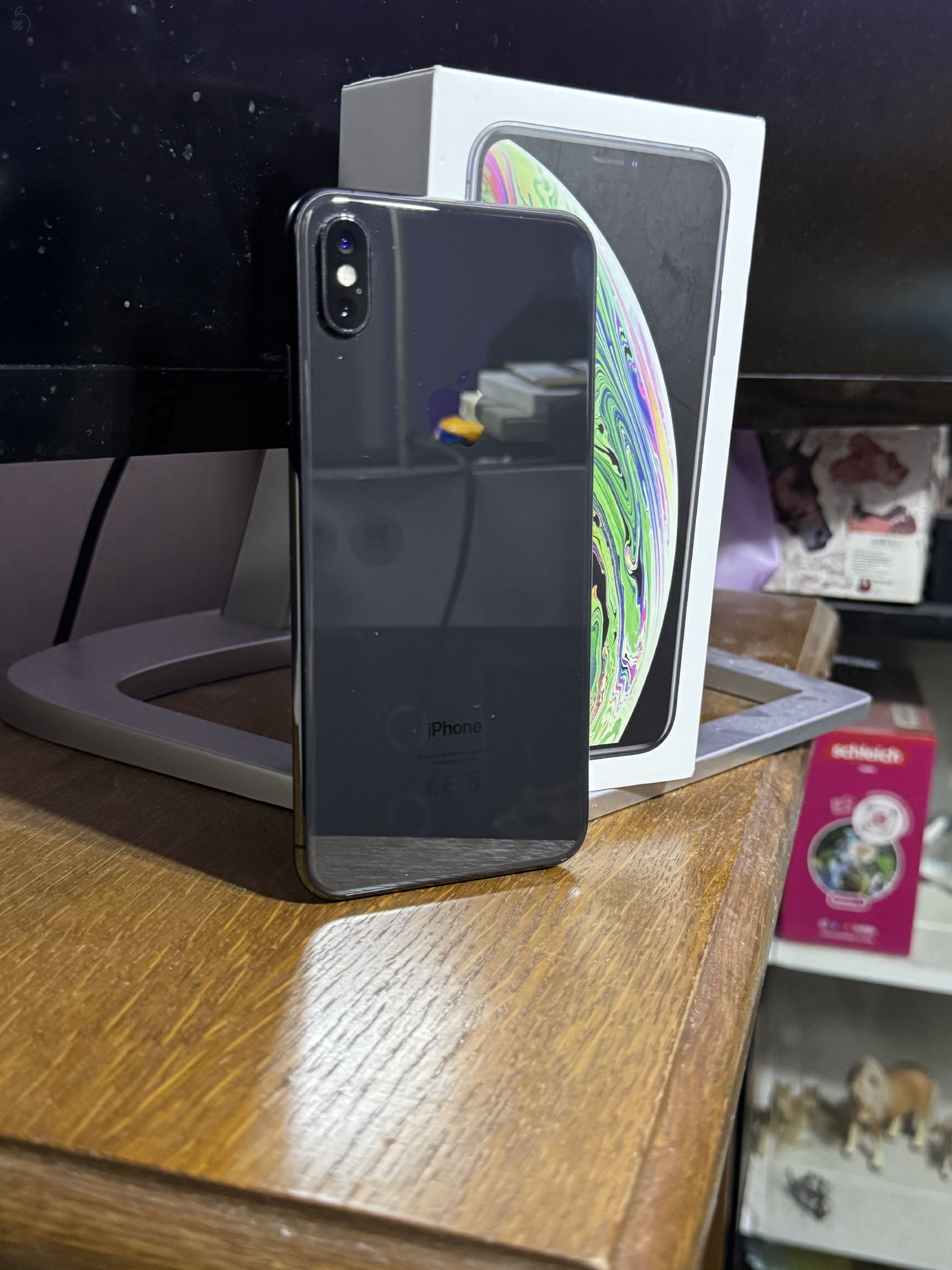 iPhone XS Max 64GB Fekete