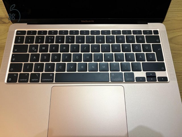Macbook Air 8GB/256GB