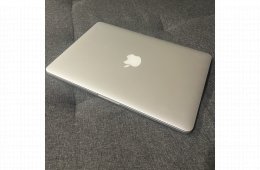 Teljesen jól működő, MacBook Pro Retina 13”, ami frissen lett szervizelve. 