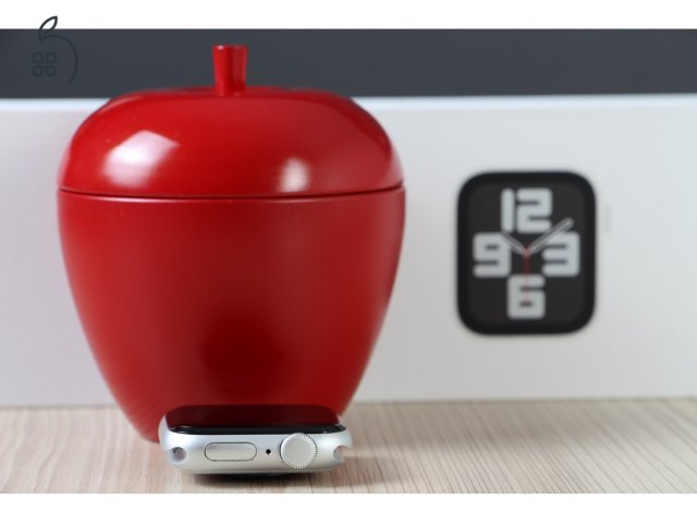 Apple Watch SE 40mm WiFi Ezüst - US-007688