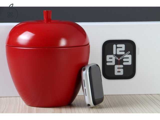 Apple Watch SE 40mm WiFi Ezüst - US-007688