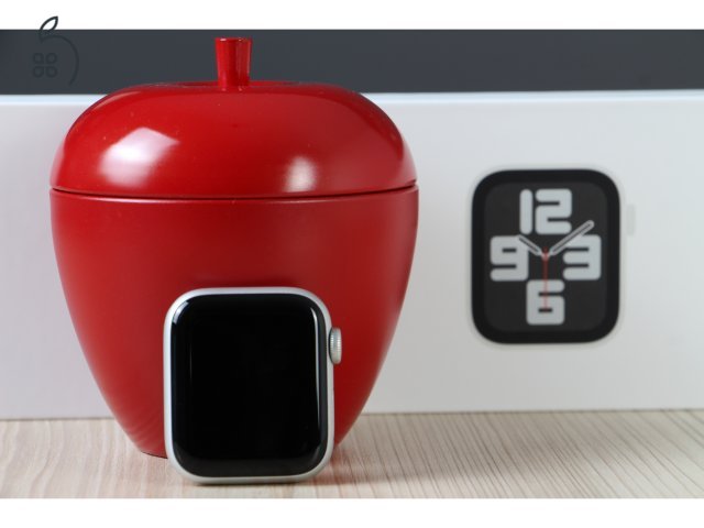 Apple Watch SE 40mm WiFi Ezüst - US-007688
