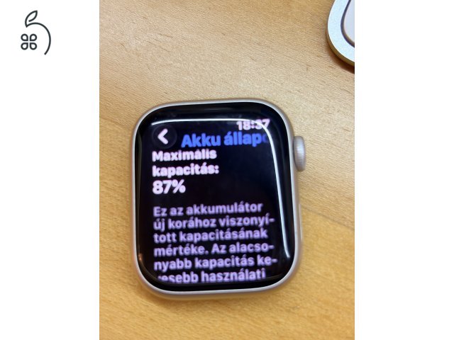 Apple Watch 8 cellular , GPS