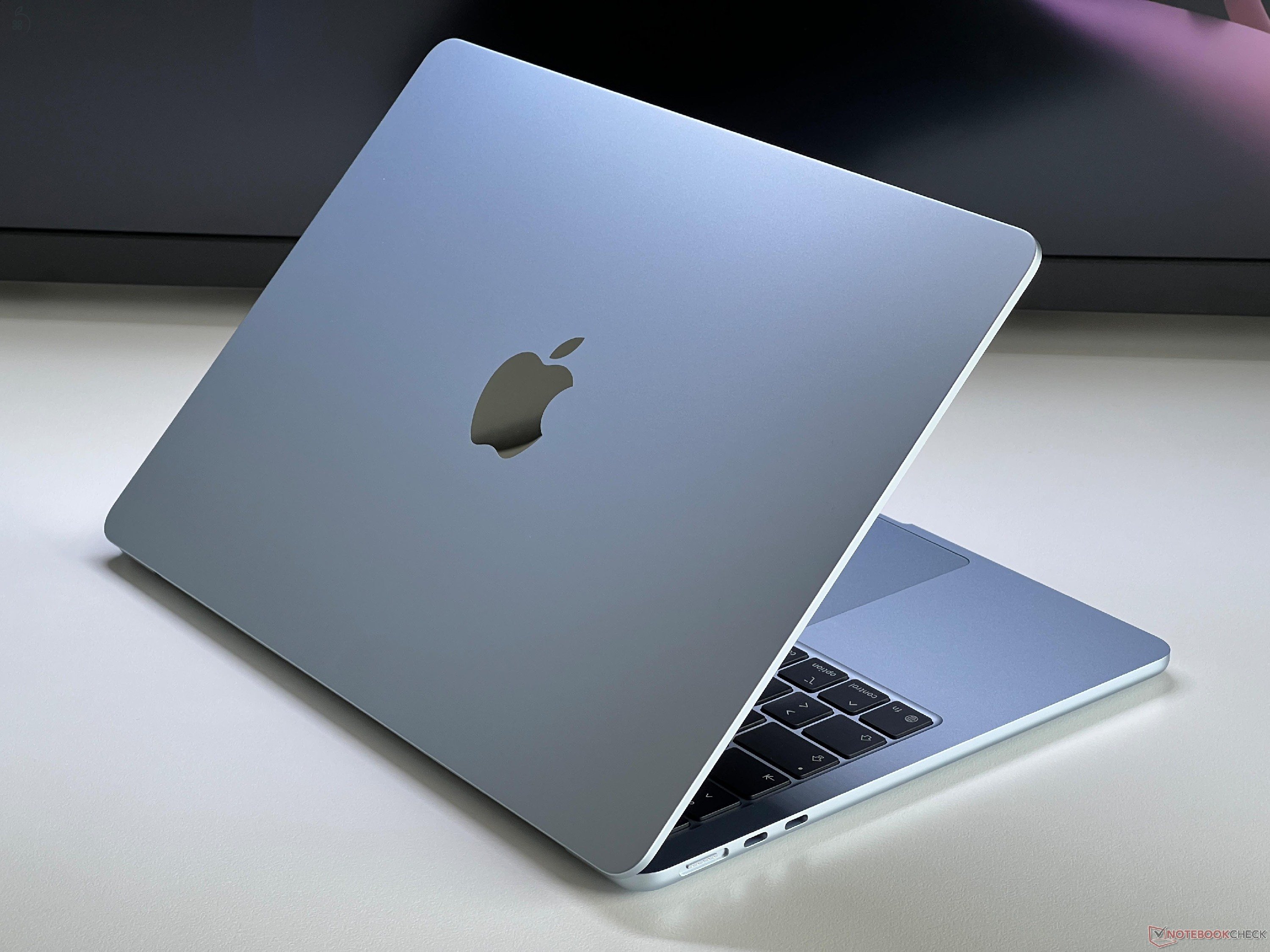 Macbook Air Retina M4 13