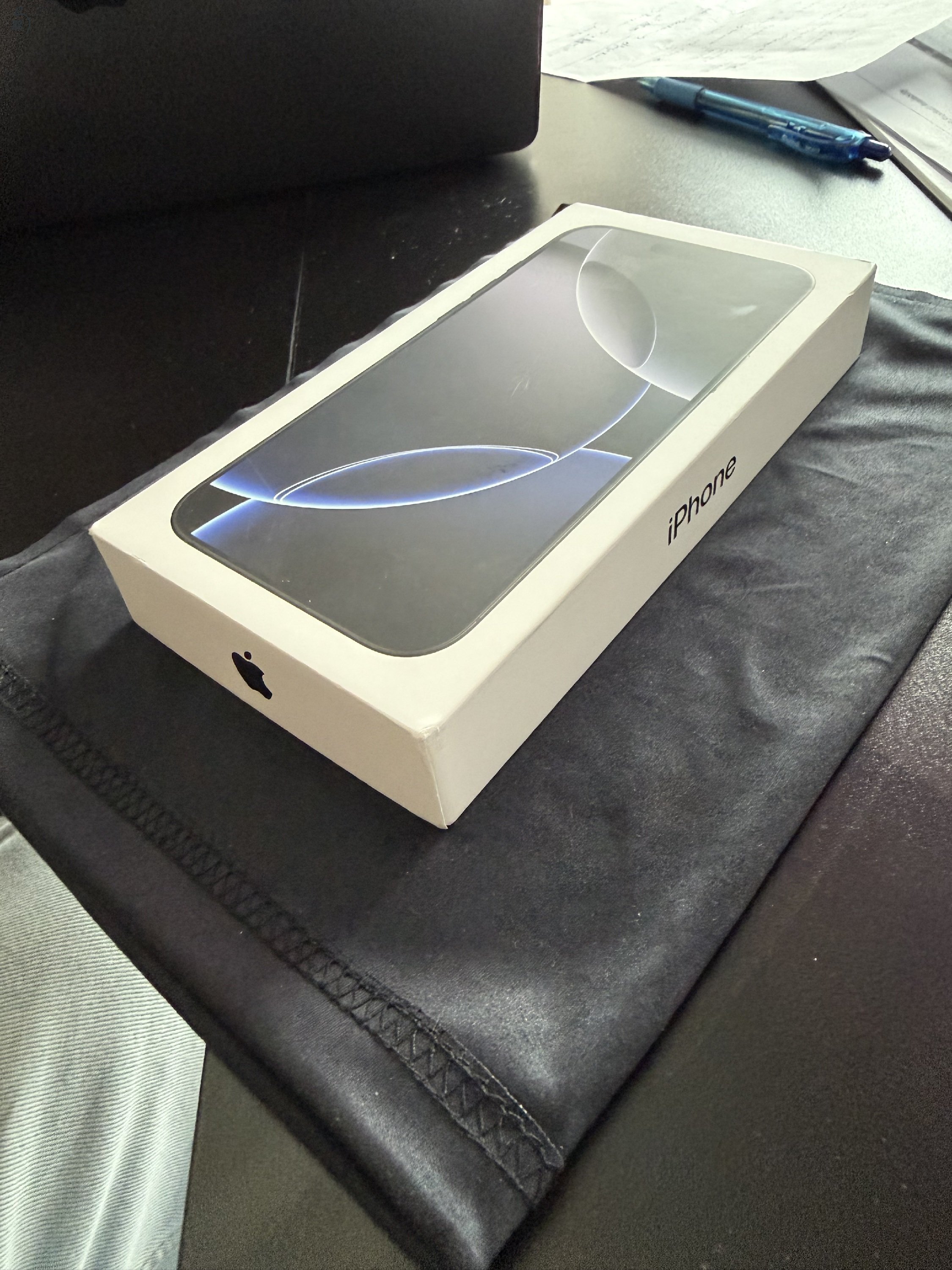 iPhone 16 Pro Max 512 GB Black Titanium Fekete