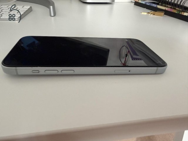 Iphone 15 plus 128 GB makulátlan állapotban