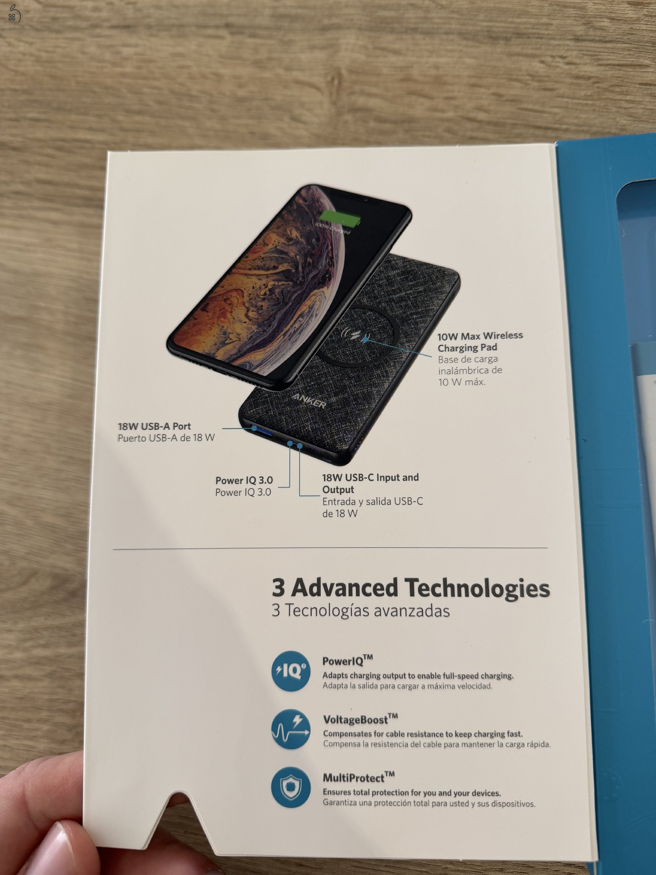 Anker PowerCore III 10K Wireless - Vezeték Nélküli Powerbank