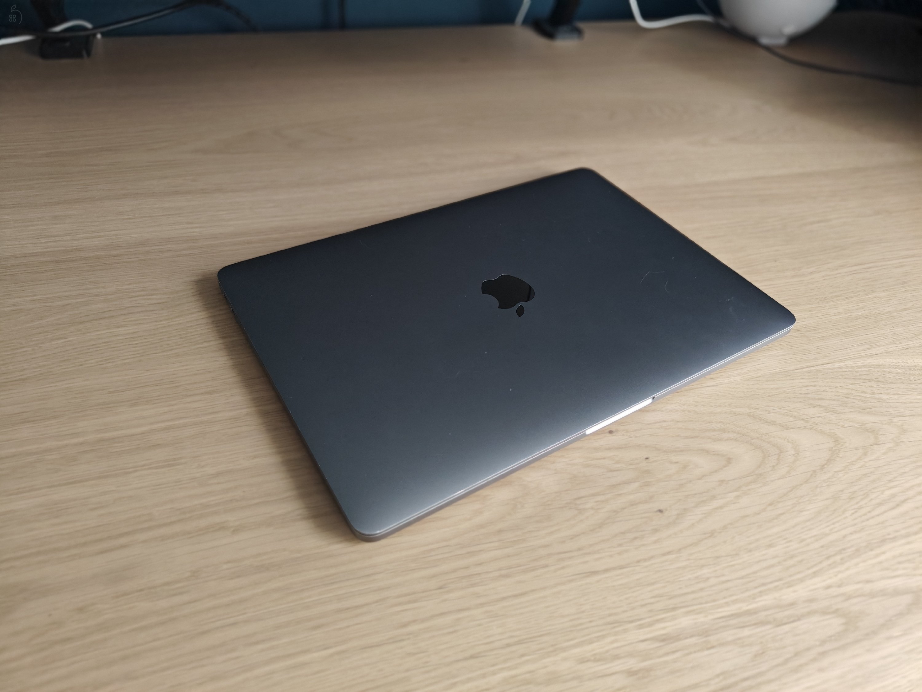 Eladó egy 2017-es MacBook Pro (13)