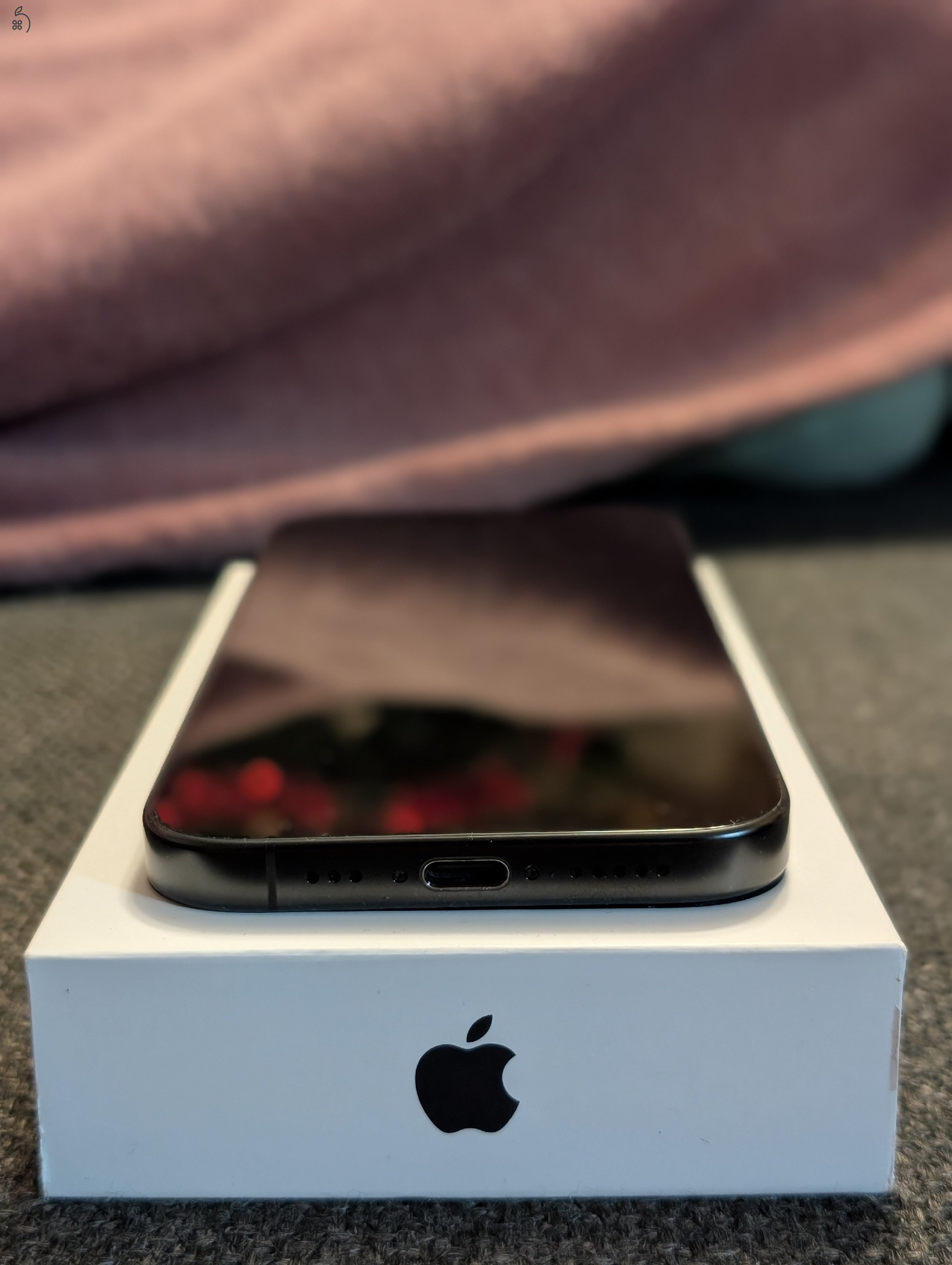 iPhone 16 Pro Black Titanium garanciális