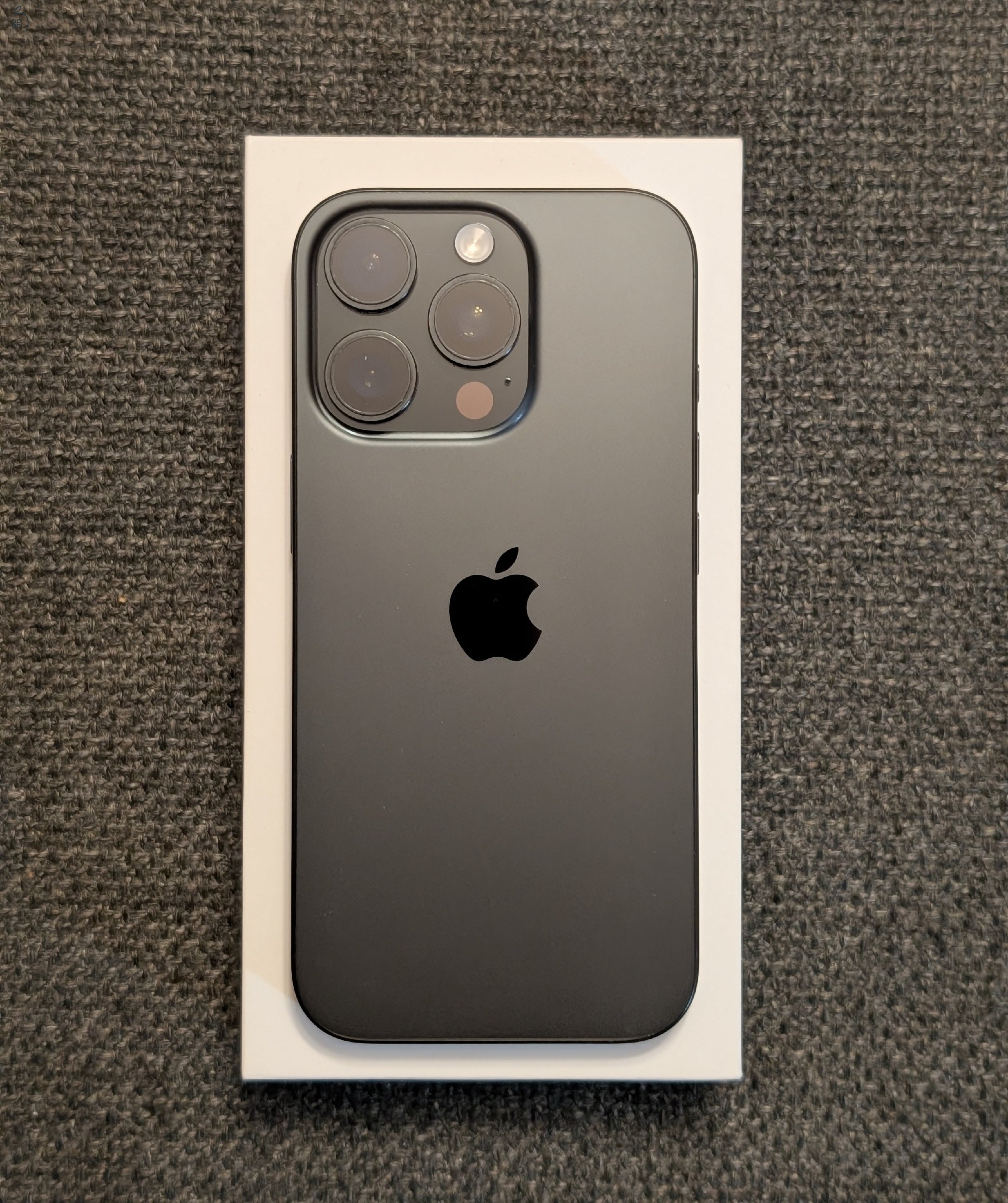 iPhone 16 Pro Black Titanium garanciális