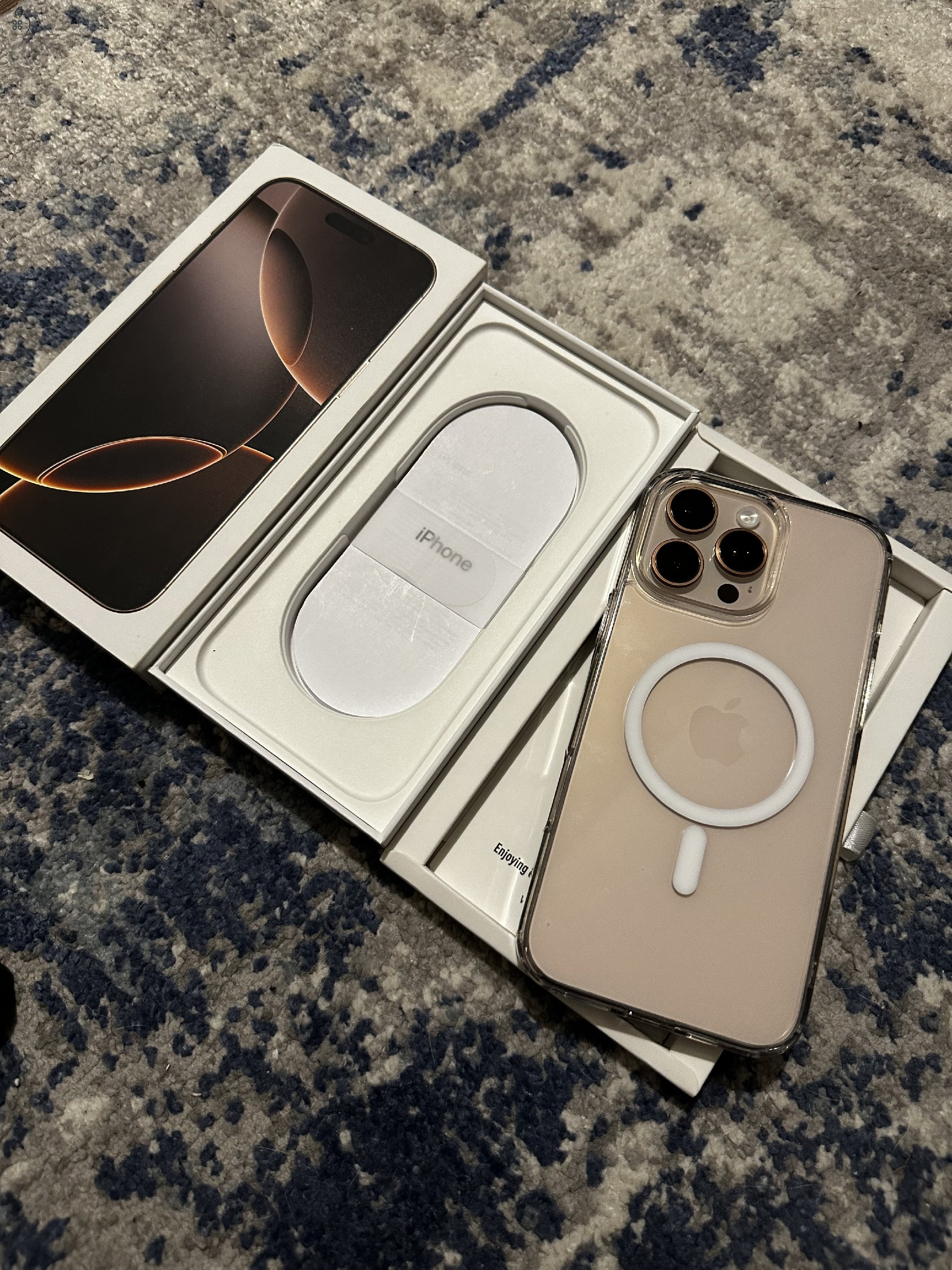 Iphone 16 Pro Max 1Tb Desert titan