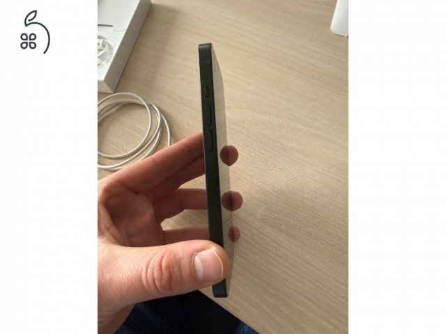 Szép állapotú iPhone 13, 128 GB, Zöld, 83%